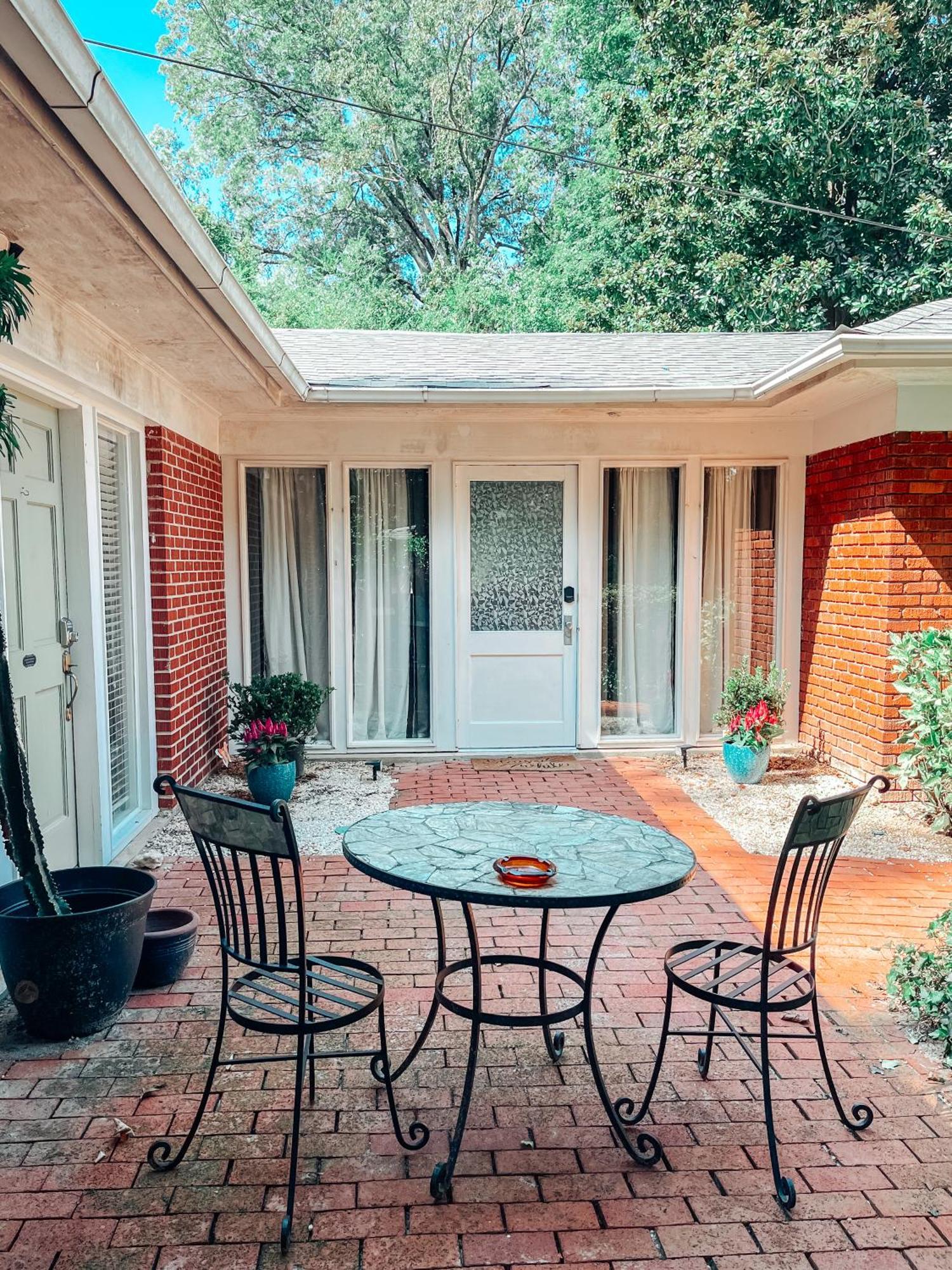 Cozy Greensboro